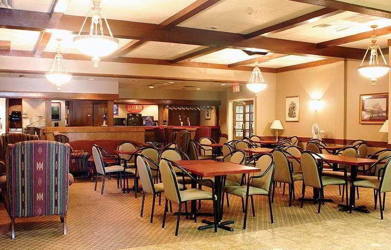 Toronto East Inn Ресторант снимка
