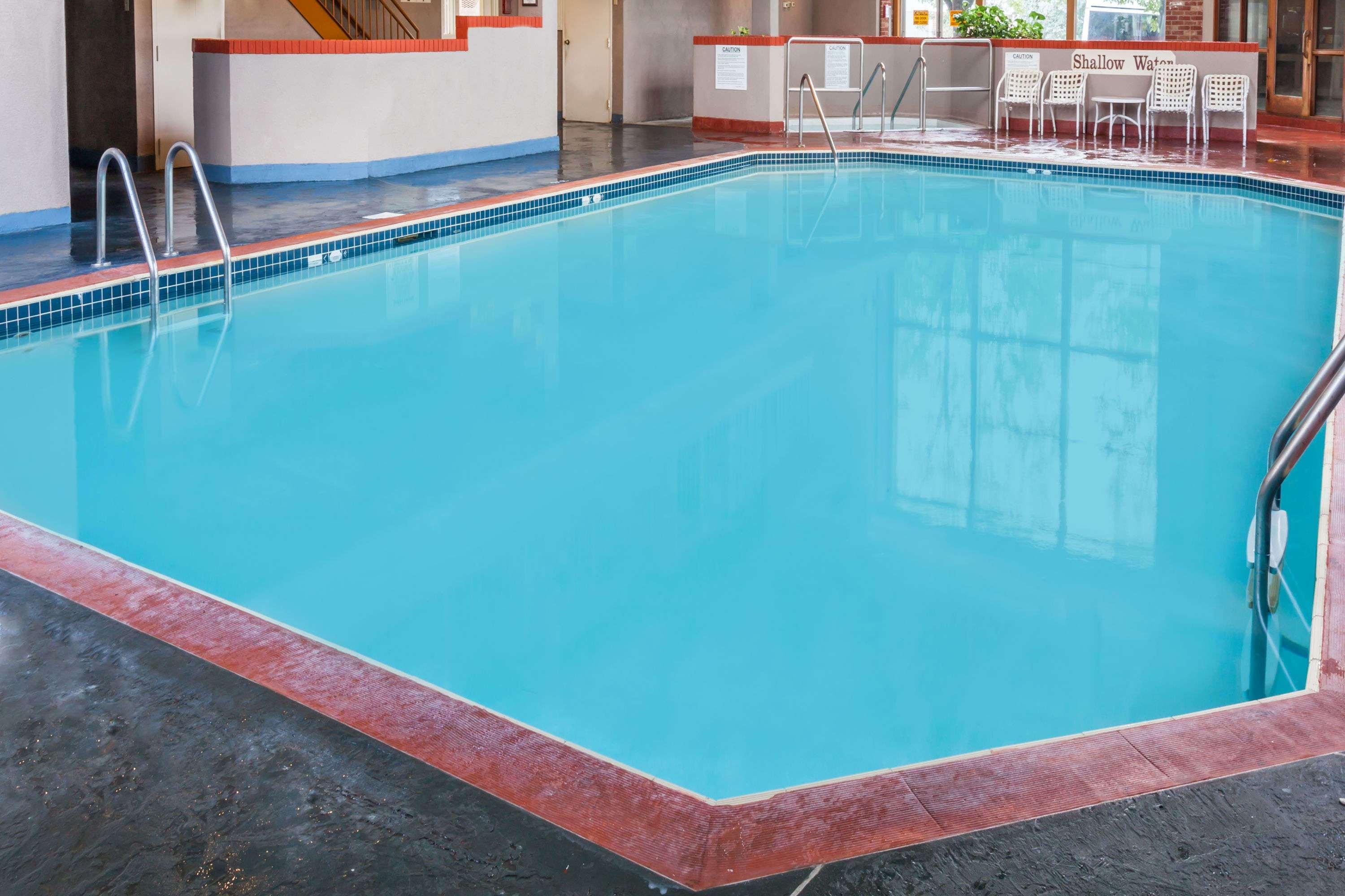 Toronto East Inn Екстериор снимка