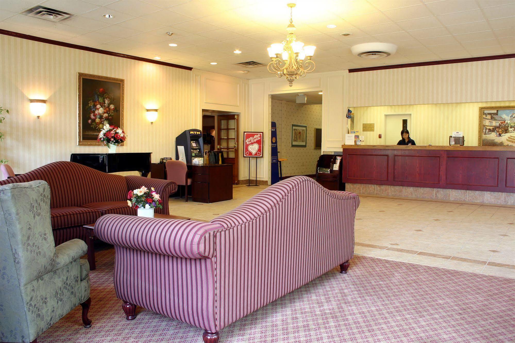 Toronto East Inn Екстериор снимка