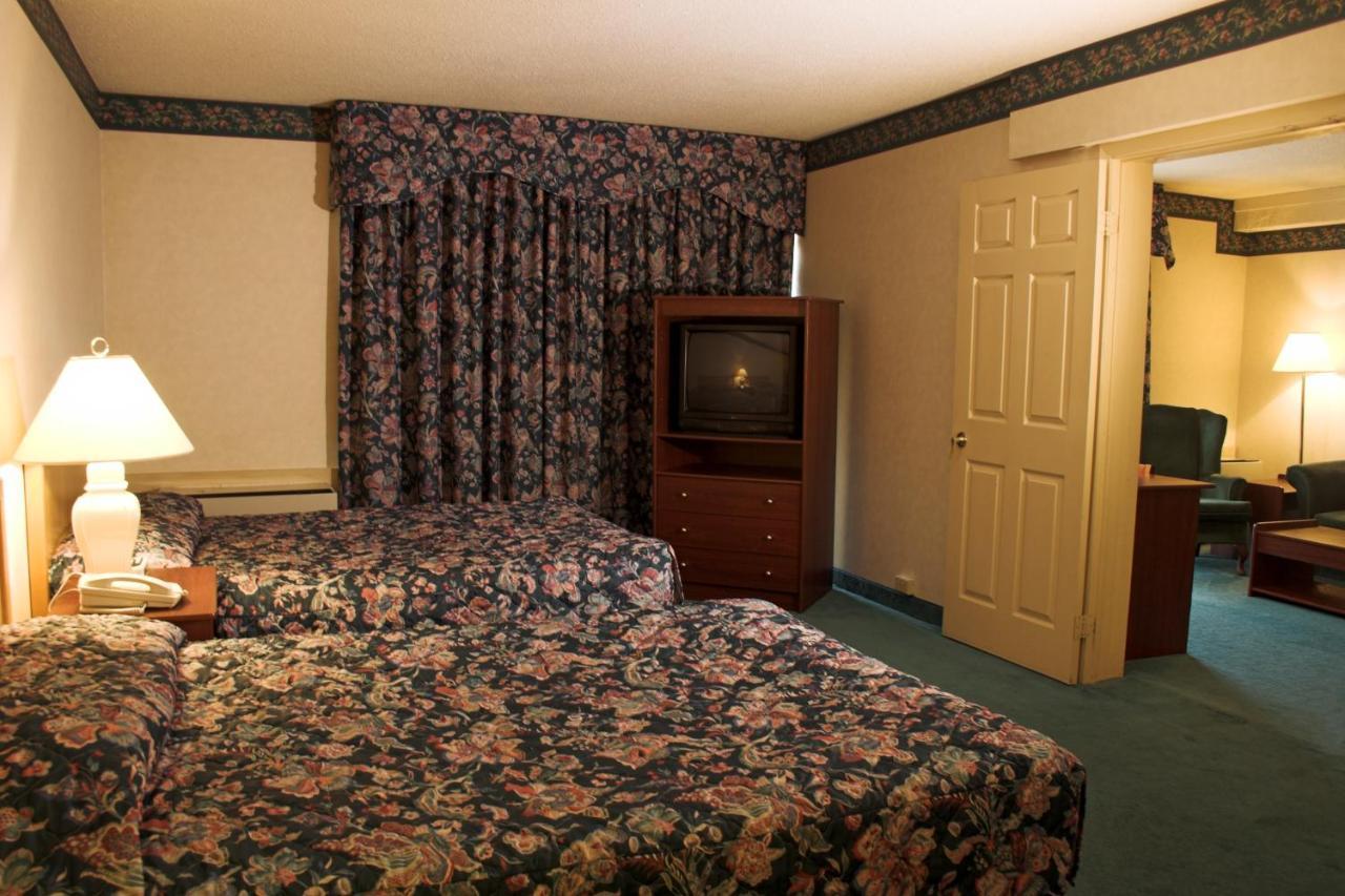 Toronto East Inn Екстериор снимка